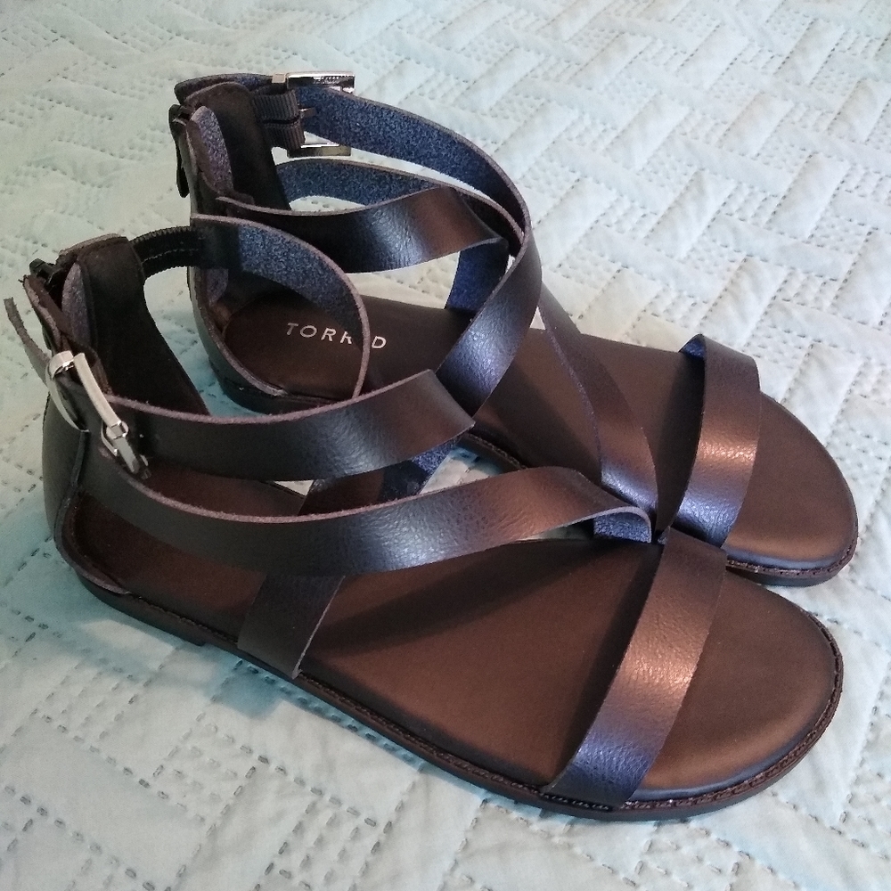 Torrid sandals NWOT